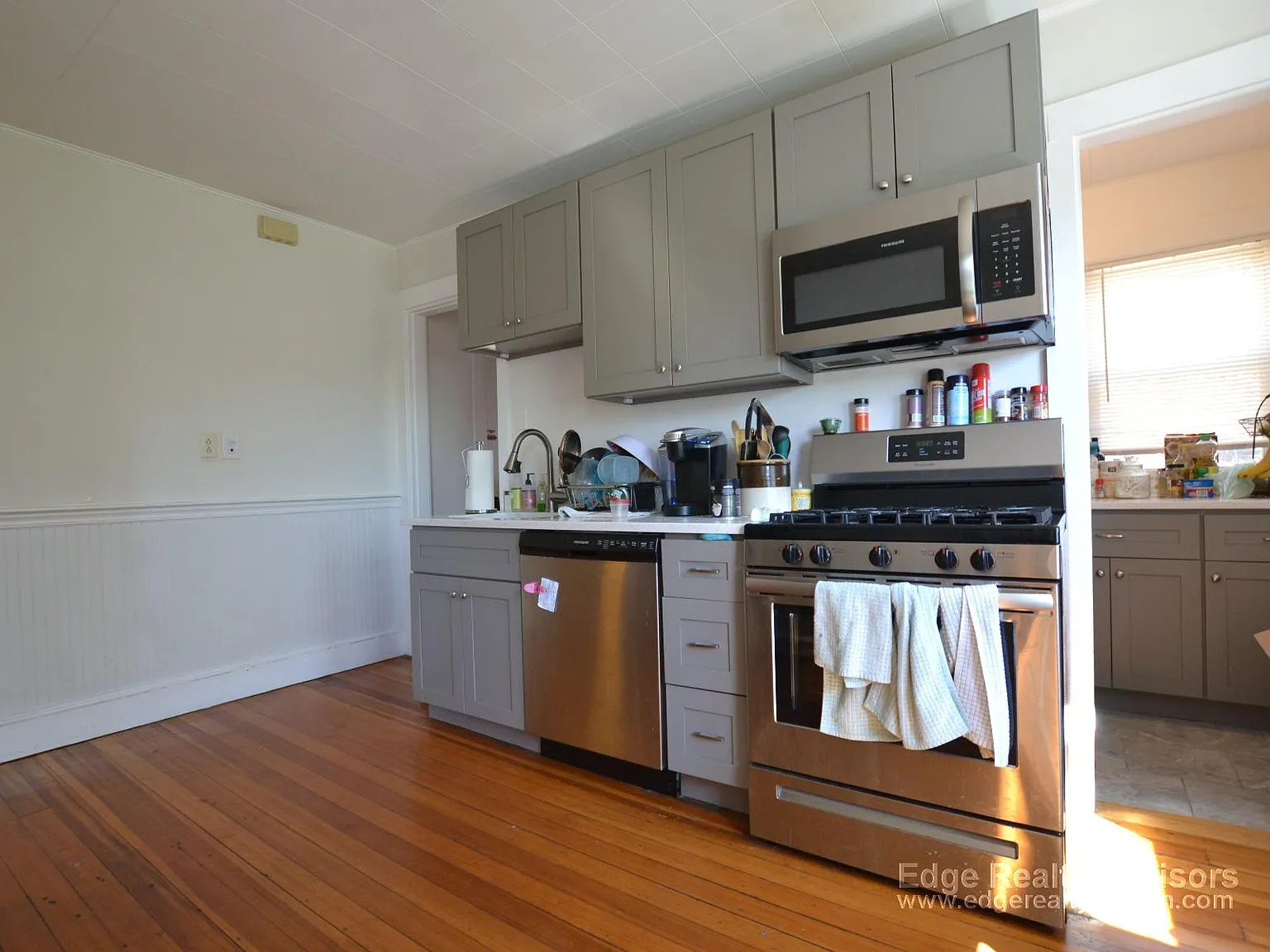 4 bed, 1500 sqft, $3,600 — Photo 3
