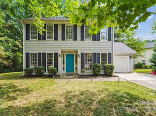 7825 Glencannon Dr, Charlotte, NC 28227