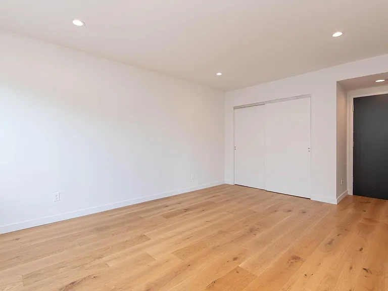 5935 Chula Vista Way #204 — Photo 8