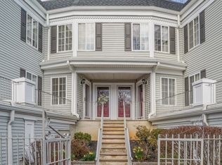 176 Riveredge Dr, Chatham, NJ 07928