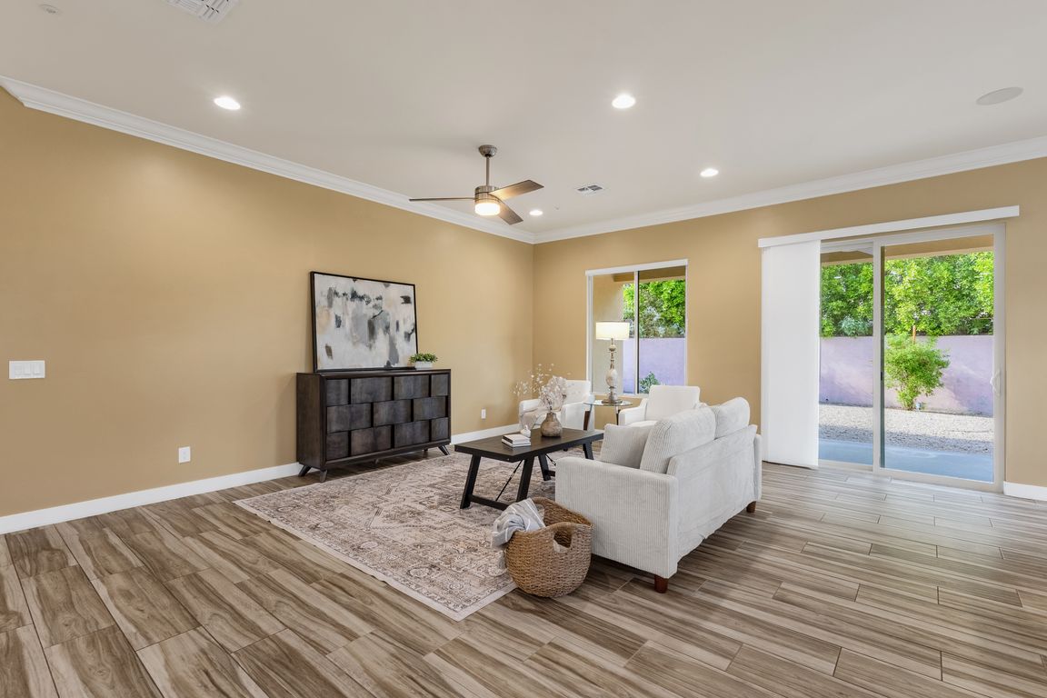 next background image