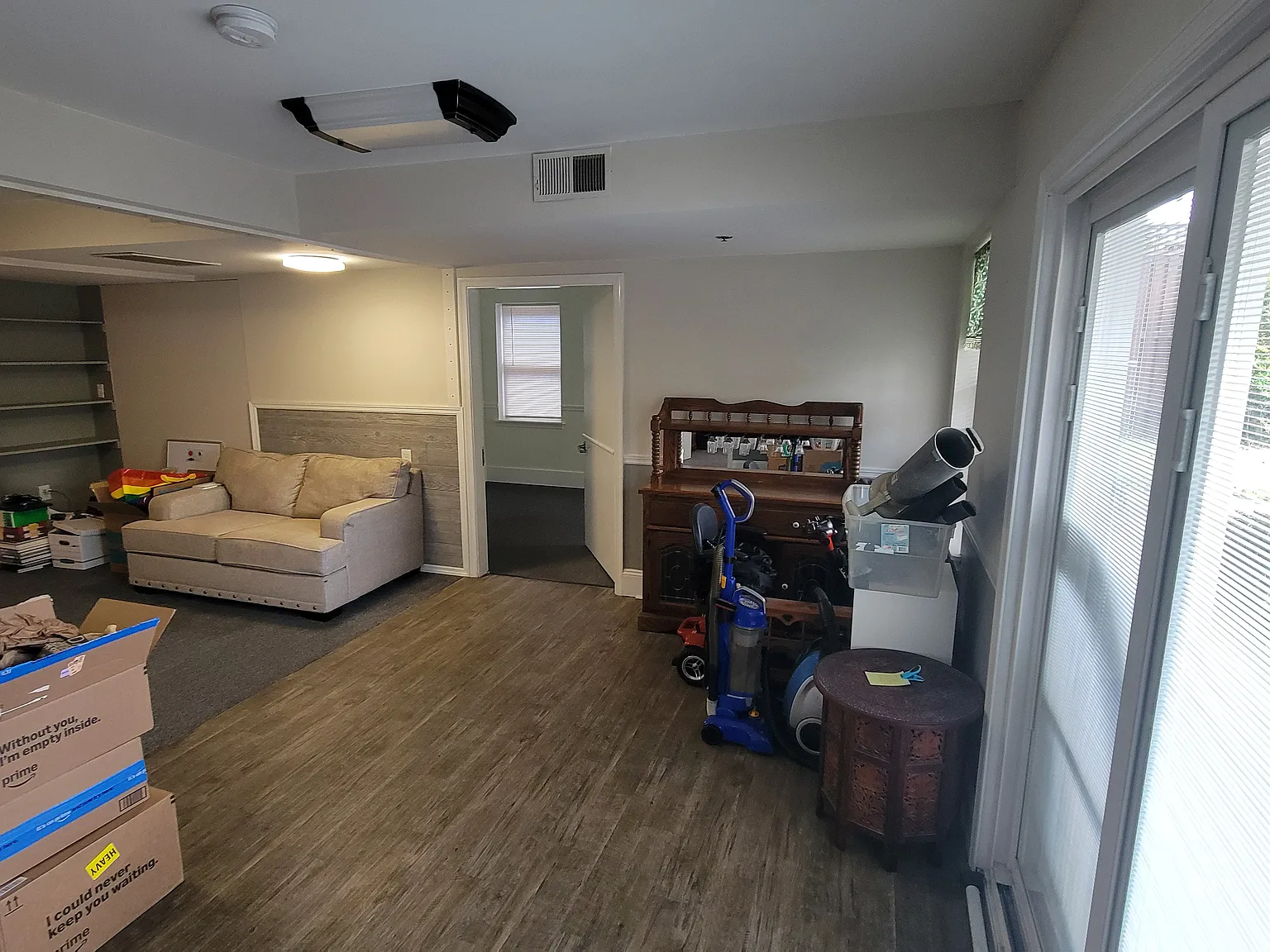 4 bed, 2100 sqft, $2,600 — Photo 3