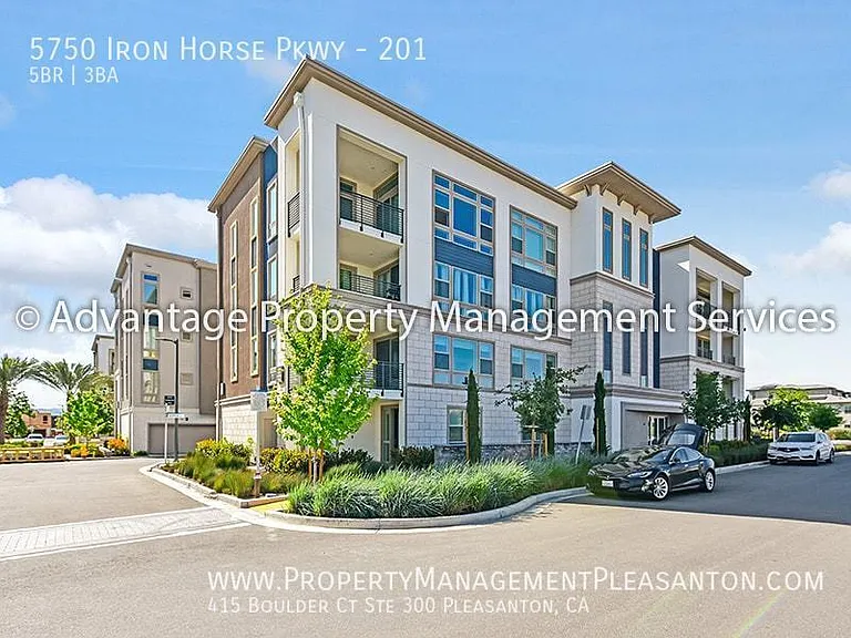 5750 Iron Horse Pkwy #201 — Photo 2