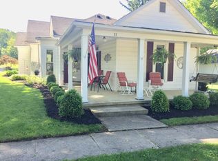 11 E Walnut St, Spring Valley, OH 45370
