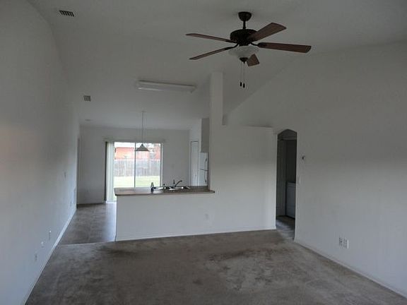5th image of 1197 Wyoming Dr SE