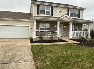 228 Stone Hedge Row Dr, Johnstown, OH