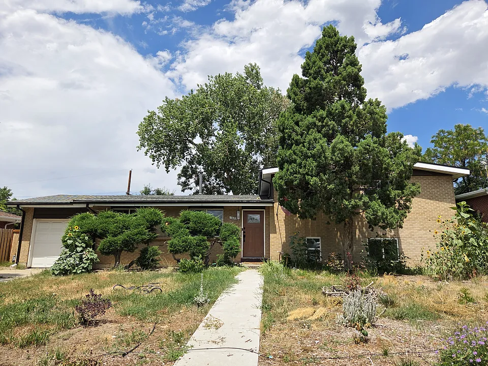 12235 E 30th Ave