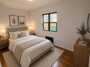 195 Charles Ave #1, Staten Island, NY 10302