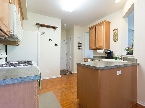 4th image of 3103 Ollerton Ave