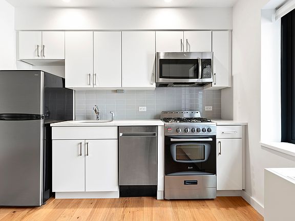 3rd image of 81-09 134th St #4F