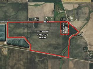 19827 Airport Rd, Maple Park, IL 60151