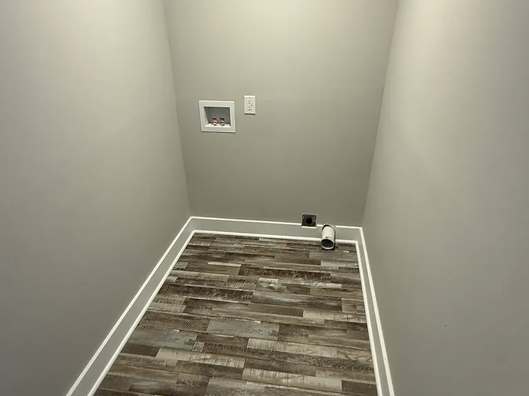 2201 Ward Ave — Photo 4