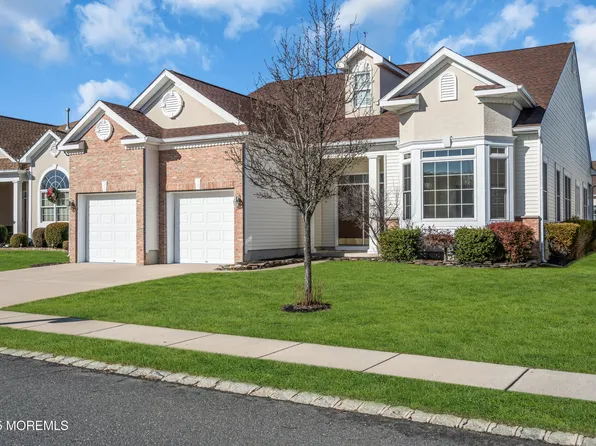 26 Eagleswood Drive, Waretown, NJ 08758