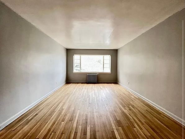 716 Sanford Ave #5A
