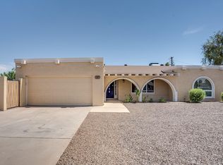 517 W McLellan Rd, Mesa, AZ 85201