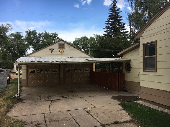 5th image of 563 N 7th St