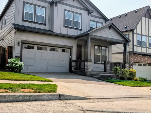16904 SW Rockhampton Ln, Tigard, OR 97224