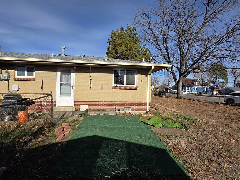 5700 W Virginia Ave — Photo 13