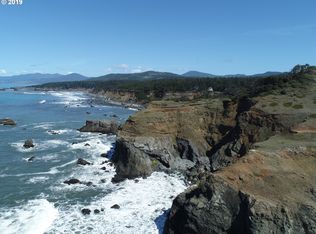 31 Mound Way #31, Gold Beach, OR 97444