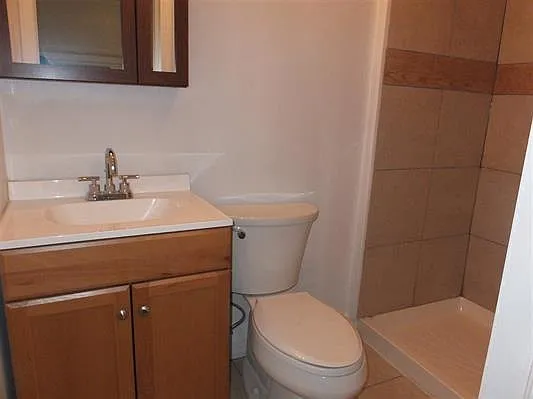 Building Photo - 65 Clifton Pl #2