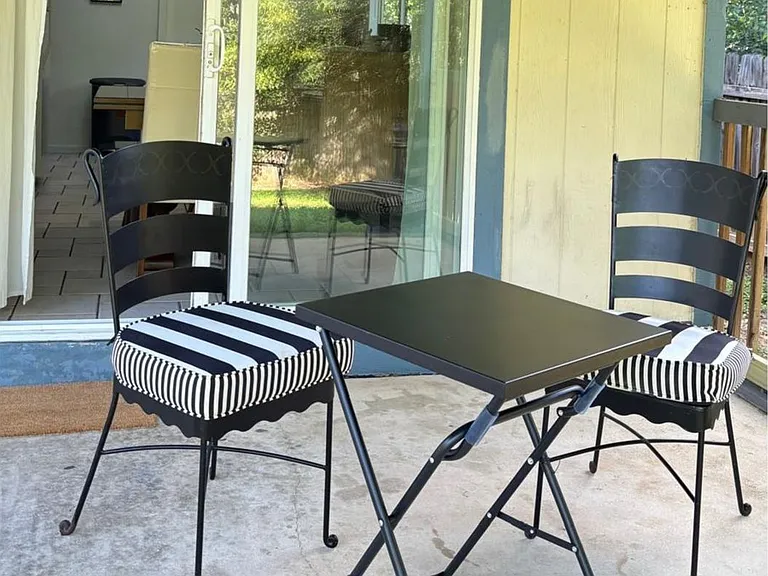 7306 Huntwood Cir — Photo 14