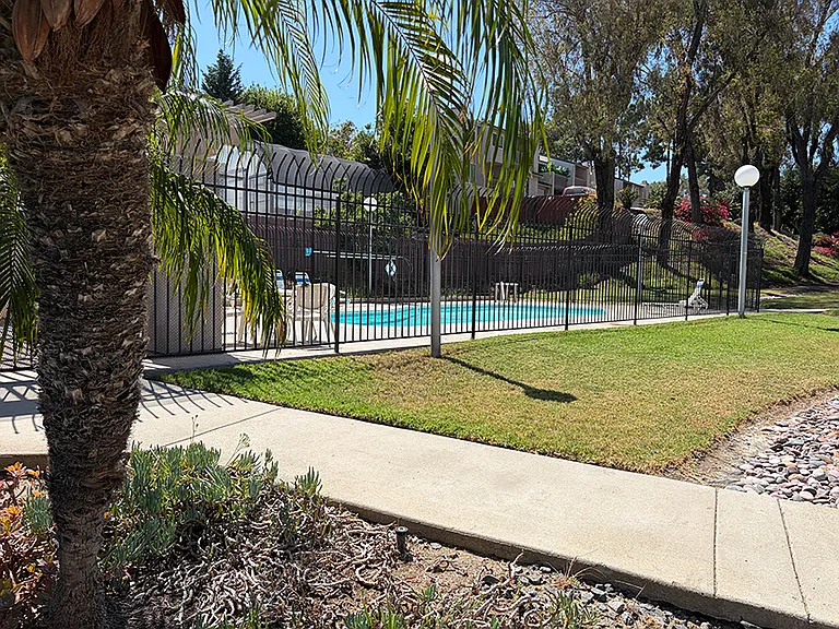 697 Ascot Dr #G — Photo 17