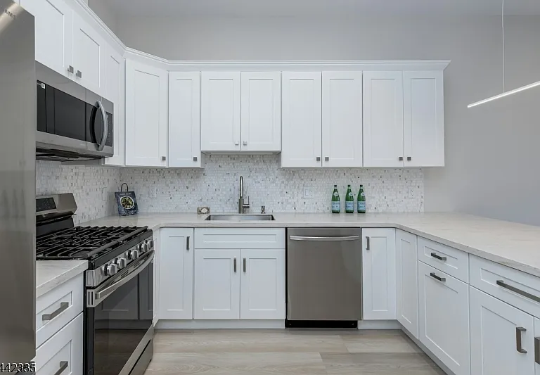 803 Springfield Ave #C — Photo 2