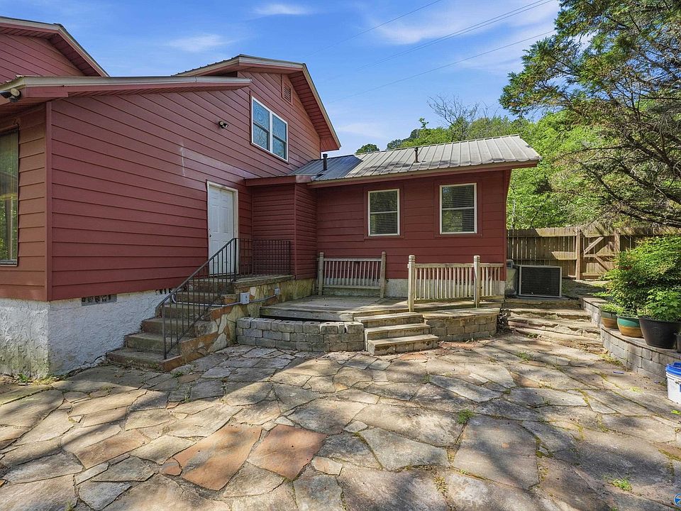 28th image of 1402 Mitchell Pines Trl