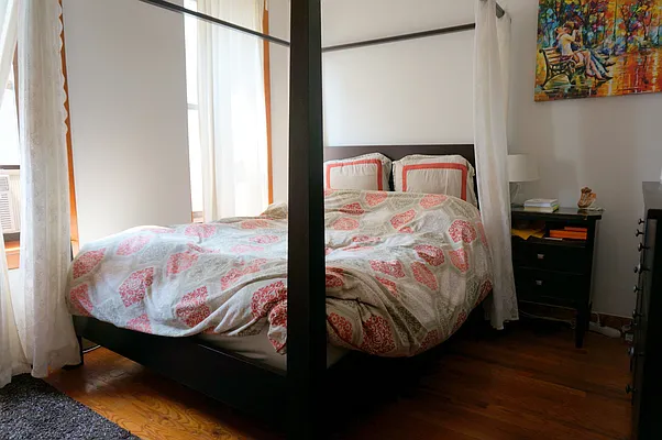 Rented by Compass | media 25