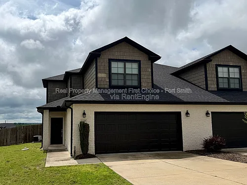 6605 Leightyn Ln Photo 1