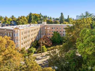 5810 Cowen Place NE #2, Seattle, WA, 98105