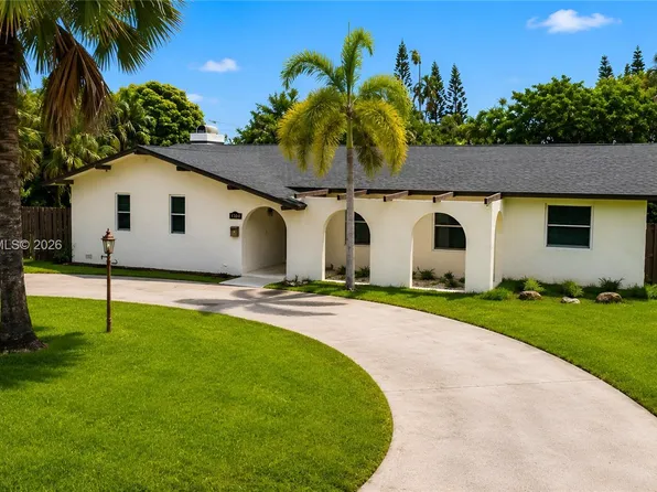 8601 SW 174th St, Palmetto Bay, FL 33157