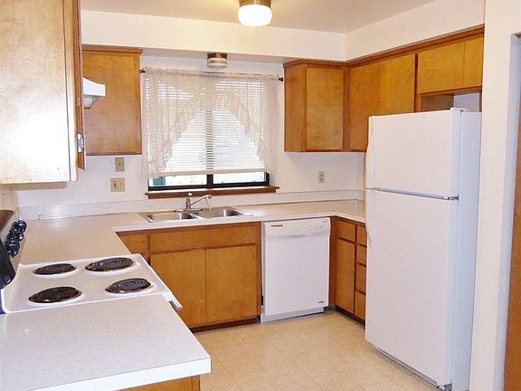 4th image of 1616 W 13th St