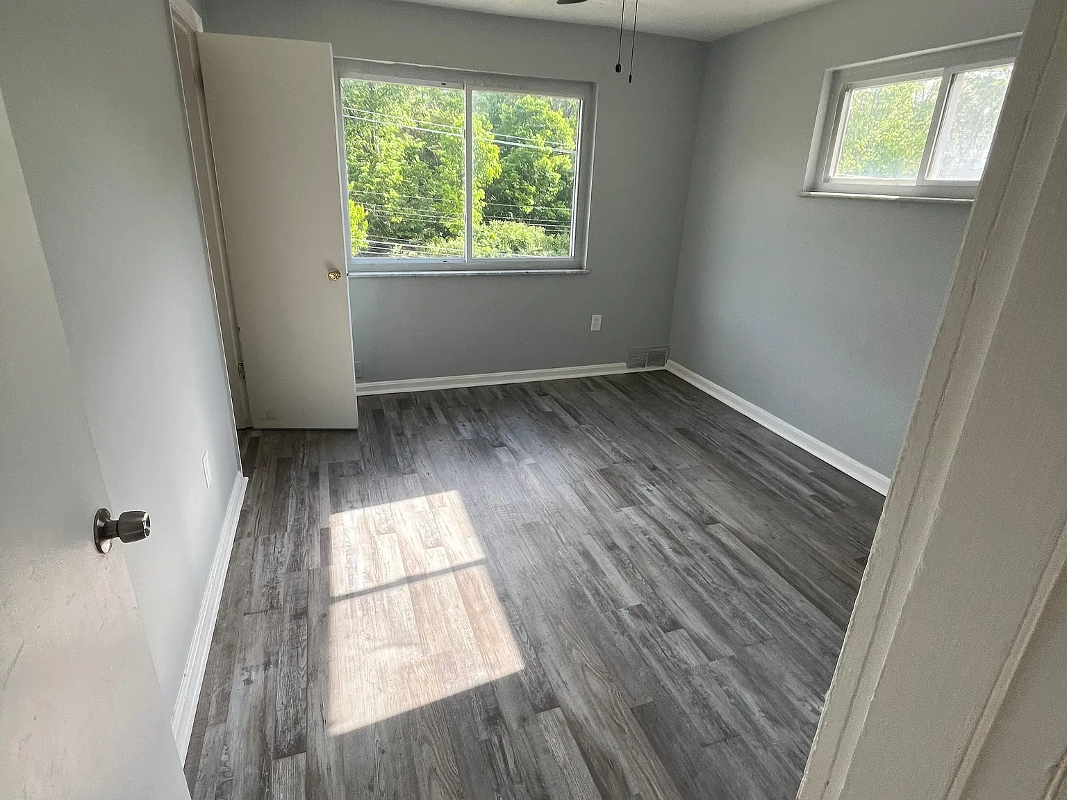 2 bed, 1820 sqft, $1,100 — Photo 4