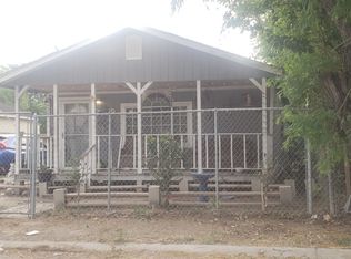 424 Washington Ave, Robstown, TX 78380