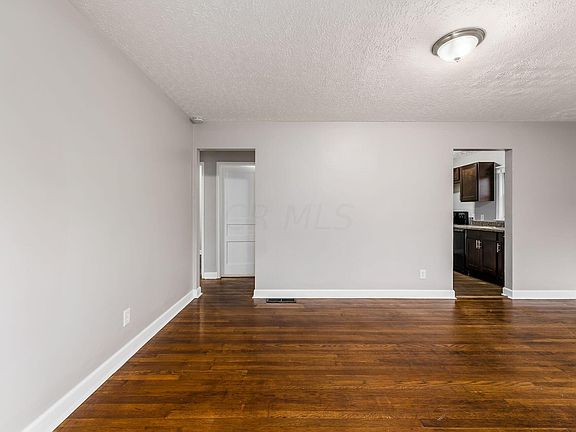 2nd image of 2310 Holt Ave