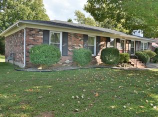 6648 Ashbrooke Dr, Pewee Valley, KY 40056