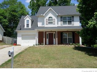 11323 Astoria Dr, Charlotte, NC 28262