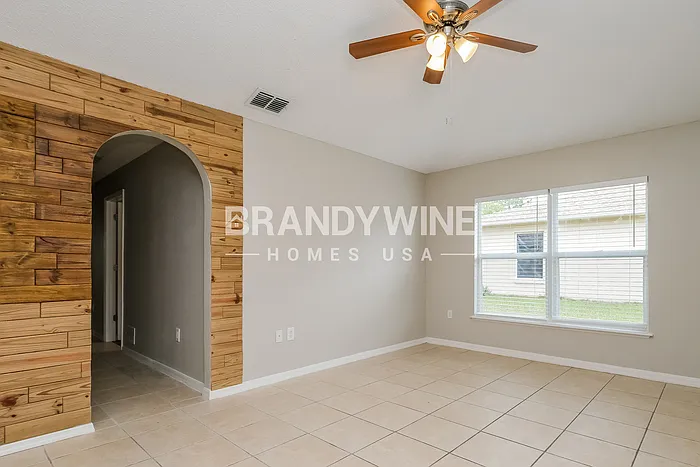 5121 Teather St — Photo 9