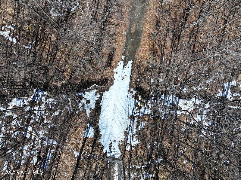 4th image of L47 Cobble Creek