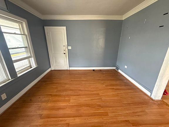 5th image of 4822 E 84th St