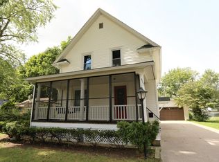 517 S Hooker Ave, Three Rivers, MI 49093