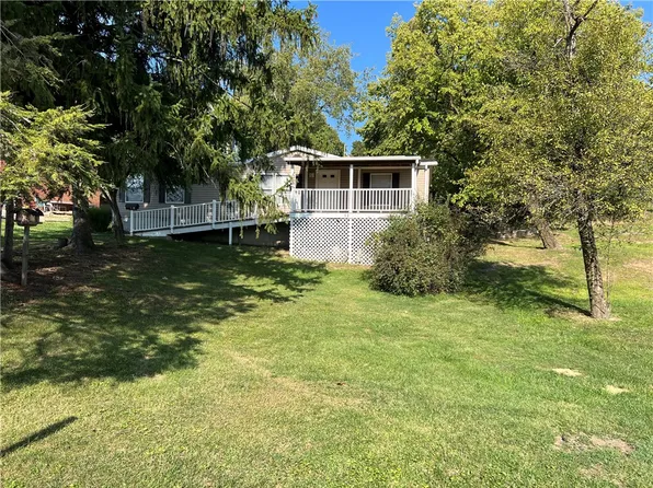 53 S McKean Ave, Donora, PA 15033