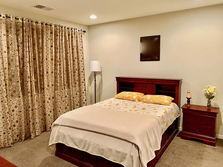1476 Shore Dr — Photo 15