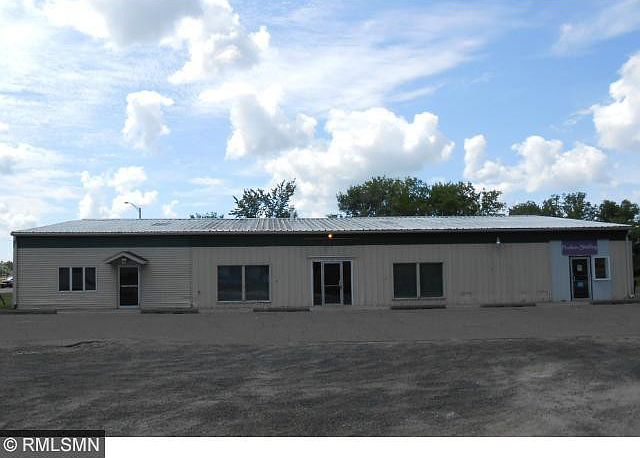 1st image of 753 S Knowles Ave