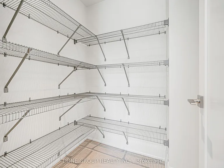 106 Grimsby Ln — Photo 21