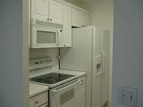1st image of 1008 Twin Lakes Dr