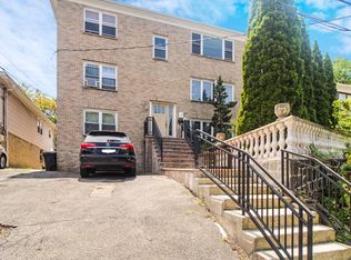 8 Elicar Ter #2, Yonkers, NY 10701