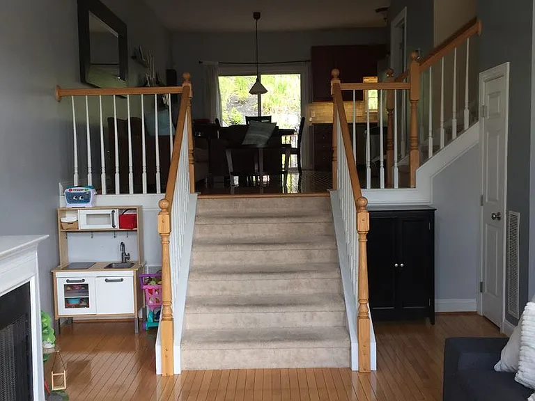 528 Ford St — Photo 2