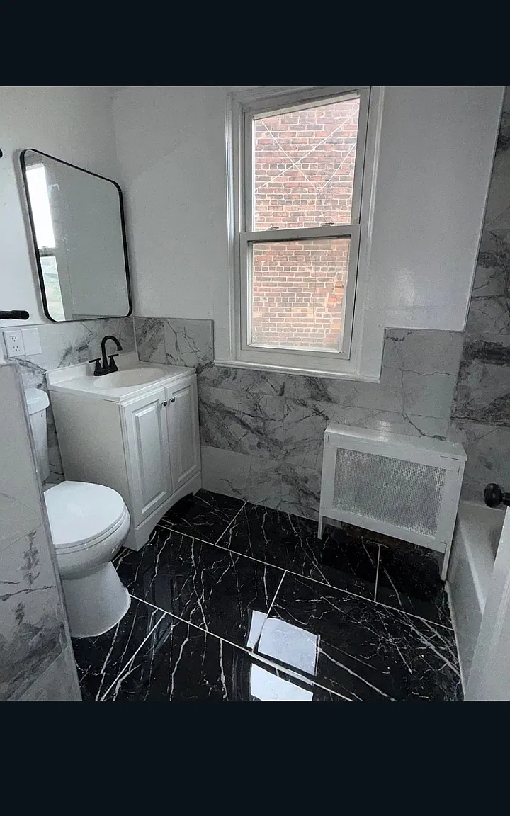 3 bed, $2,200 — Photo 3
